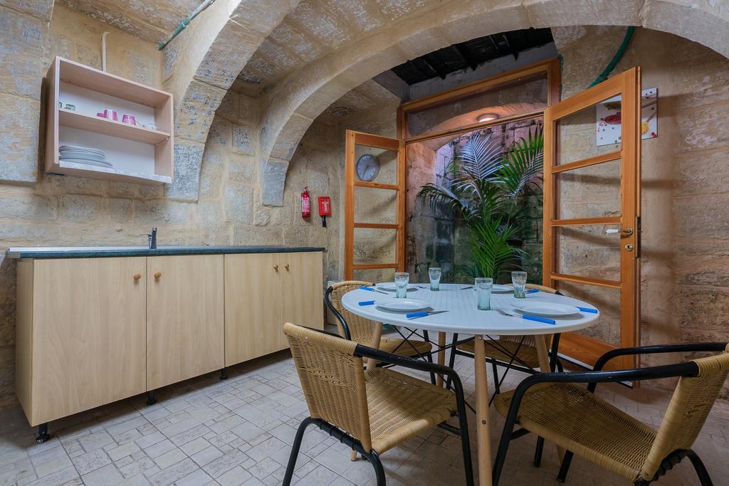 Appartement Lucia 182 à La Valette Extérieur photo