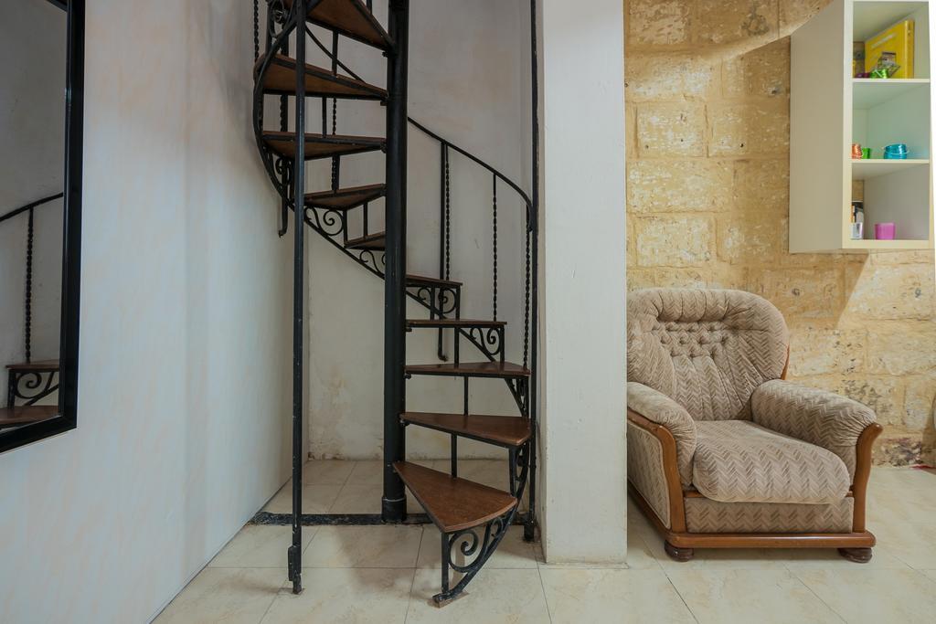 Appartement Lucia 182 à La Valette Extérieur photo